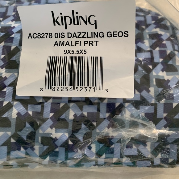 NEW KIPLING AMALFI PRINTED TOILETRY BAG - Picture 4 of 5